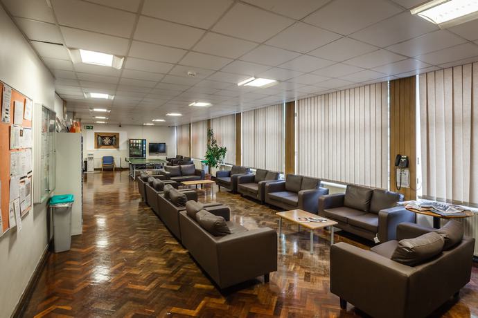 Imagen de los interiores del Hotel Lse Carr-saunders Hall - Campus Accommodation. Foto 19