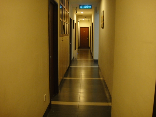 Imagen de los interiores del Hotel Lsn Taman Connaught. Foto 9
