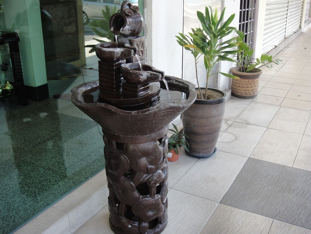 Imagen general del Hotel Lsn Taman Connaught. Foto 2