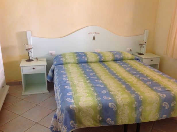 Imagen de los interiores del Hotel Lu Baroni. Foto 16