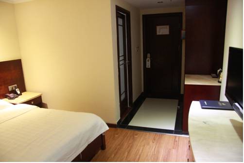 Imagen de la habitación del Hotel Lu Jiang Tian Yue. Foto 4
