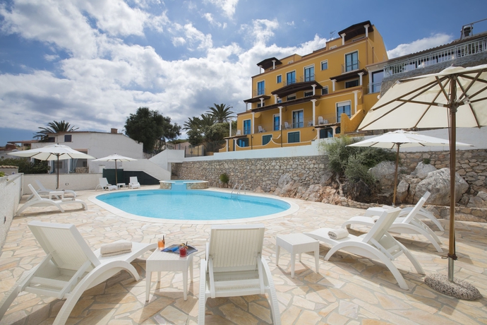Imagen general del Hotel Lu' Maladroxia. Foto 1