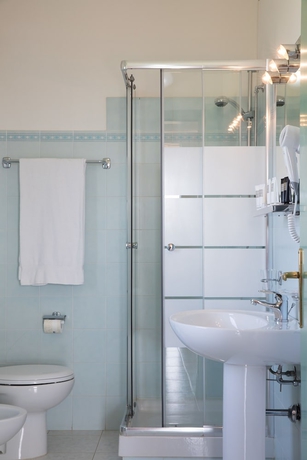 Imagen de la habitación del Hotel Lu'Hotel Porto Pino. Foto 5