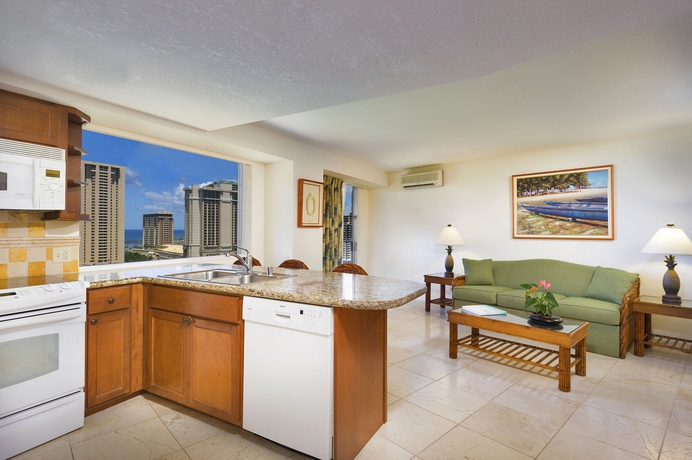 Imagen de la habitación del Hotel Luana Waikiki & Suites. Foto 7