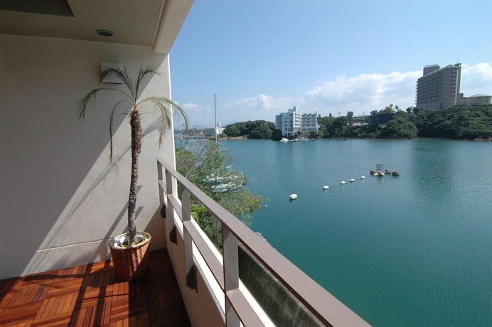 Imagen de los exteriores del Hotel Luandon Shirahama. Foto 13