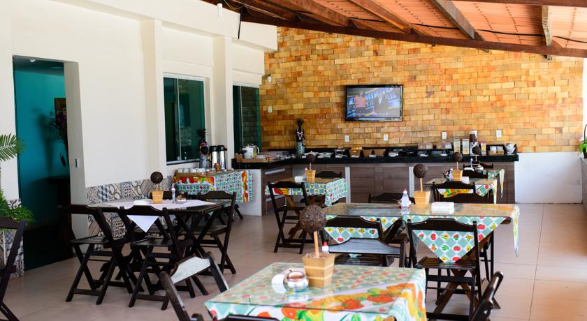 Imagen del bar/restaurante del Hotel Luar De Itapu&atilde;. Foto 3