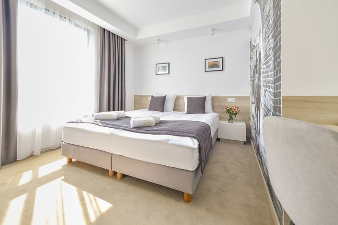 Imagen de la habitación del Hotel Lubhotel. Foto 19