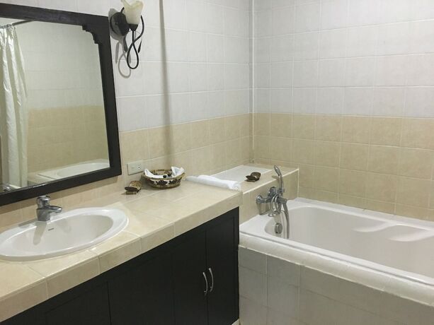 Imagen de la habitación del Hotel Lubi Resort Santander. Foto 4