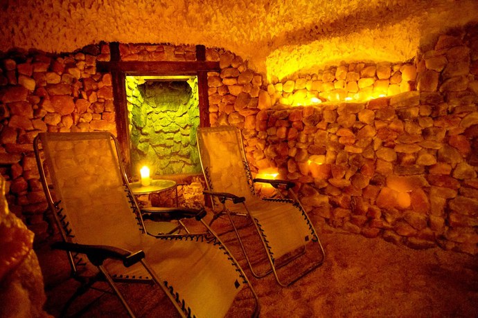 Imagen de la piscina del Hotel Lubicz Spa and Wellness. Foto 19