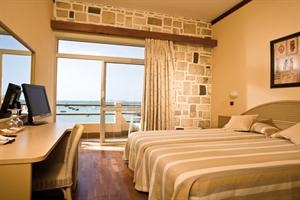 Imagen de la habitación del Hotel Luca Kalema. Foto 4