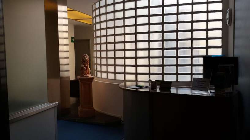 Imagen de los interiores del Hotel Lucania. Foto 21