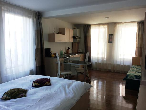 Imagen de la habitación del Hotel Lucas Aparthotel. Foto 2