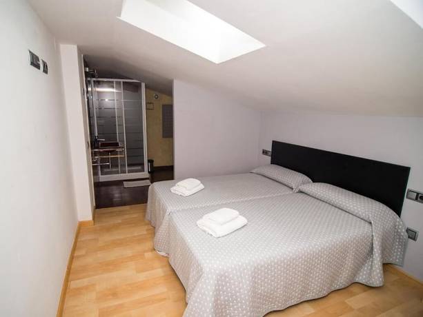 Imagen de la habitación del Hotel Lucas House by Sitges Group. Foto 1