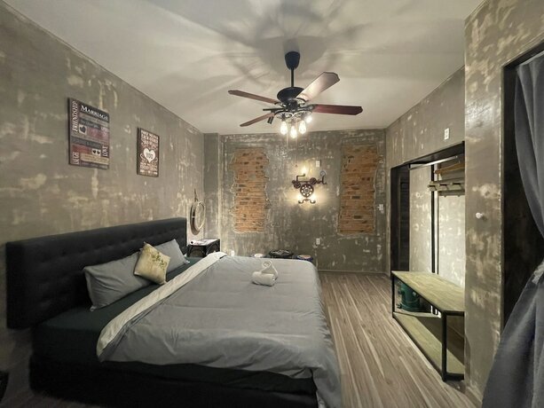 Imagen de la habitación del Hotel Lucas Inn. Foto 17