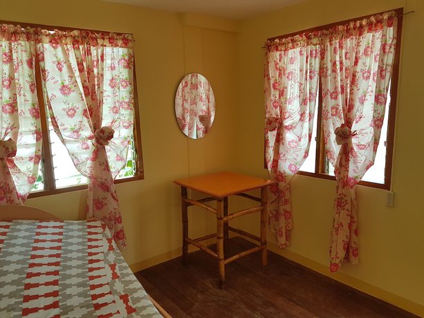 Imagen de la habitación del Hotel Lucci Pension House. Foto 5
