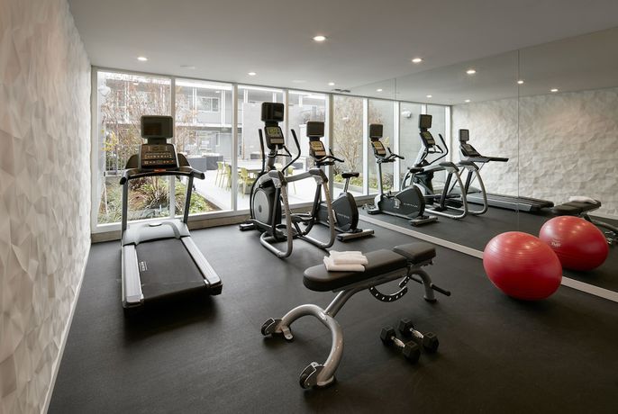 Imagen de los interiores del Hotel Lucent. Foto 17
