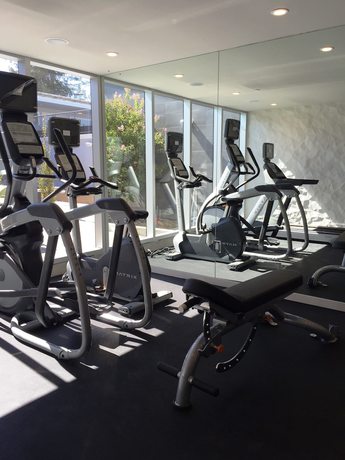 Imagen de los interiores del Hotel Lucent. Foto 19