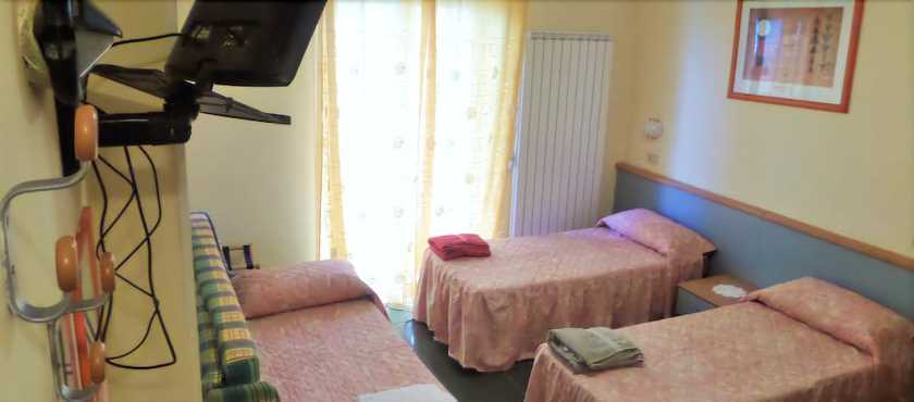 Imagen de la habitación del Hotel Lucerna, Arma di Taggia. Foto 9
