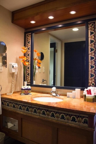 Imagen de la habitación del Hotel Lucerna Ciudad Juarez. Foto 10