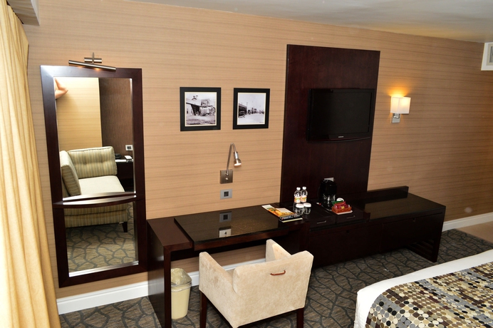 Imagen de la habitación del Hotel Lucerna Mexicali. Foto 4