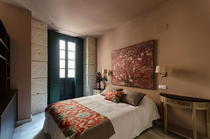 Imagen de la habitación del Hotel Luces de Catedral. Foto 7