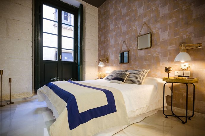 Imagen de la habitación del Hotel Luces de Catedral. Foto 9