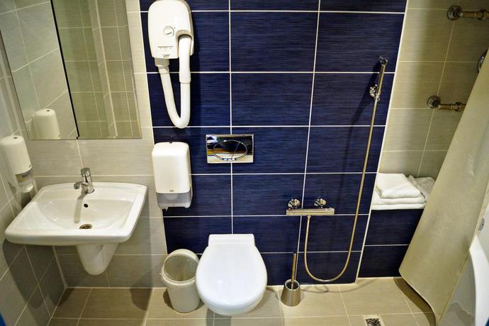 Imagen de la habitación del Hotel Luchesa. Foto 8