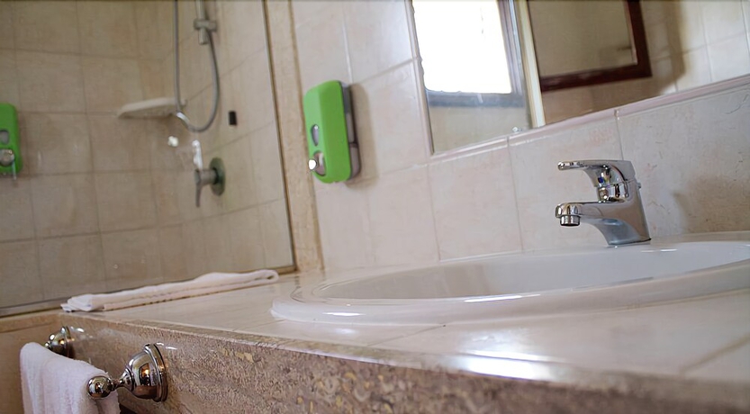Imagen de la habitación del Hotel Luci Del Faro. Foto 15
