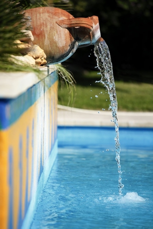 Imagen de la piscina del Hotel Luci Del Faro. Foto 16