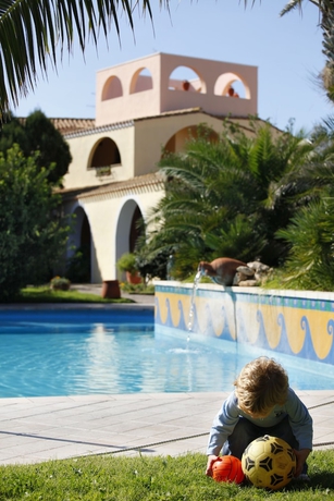 Imagen de la piscina del Hotel Luci Del Faro. Foto 17
