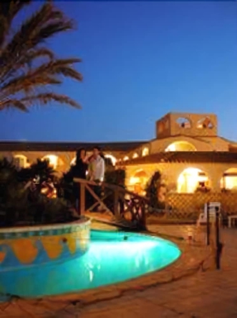 Imagen de la piscina del Hotel Luci Del Faro. Foto 19