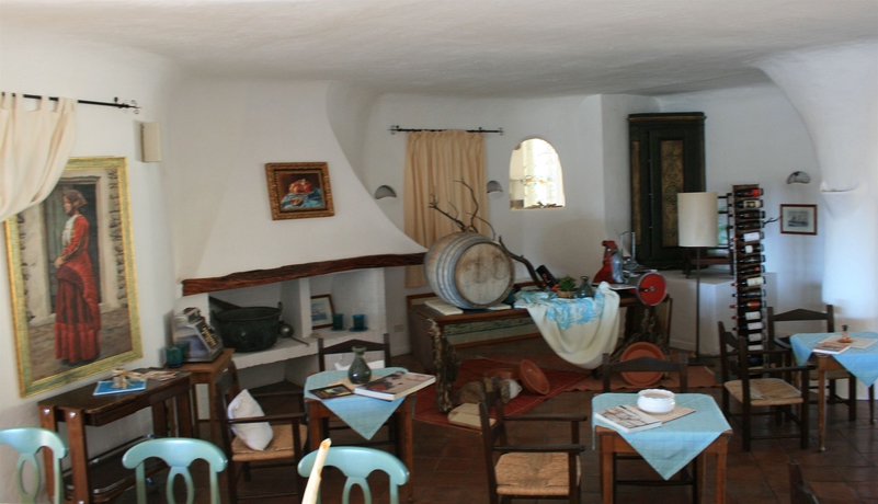 Imagen del bar/restaurante del Hotel Luci Di La Muntagna. Foto 7