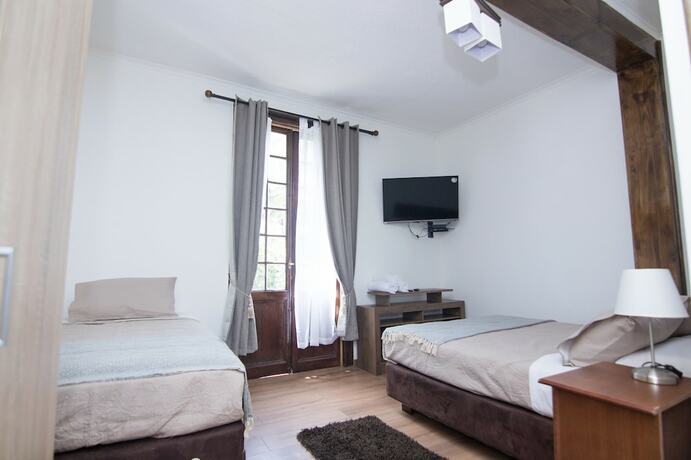 Imagen de la habitación del Hotel Lucia Agustina Boutique. Foto 12