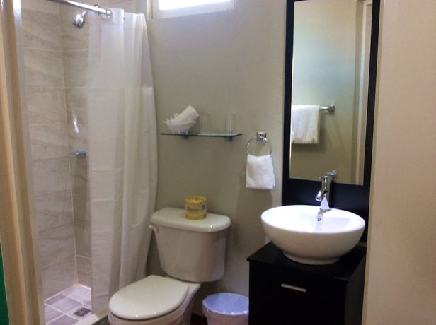 Imagen de la habitación del Hotel Lucia Beach. Foto 13