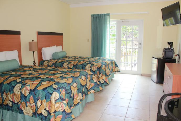 Imagen de la habitación del Hotel Lucia Beach. Foto 15