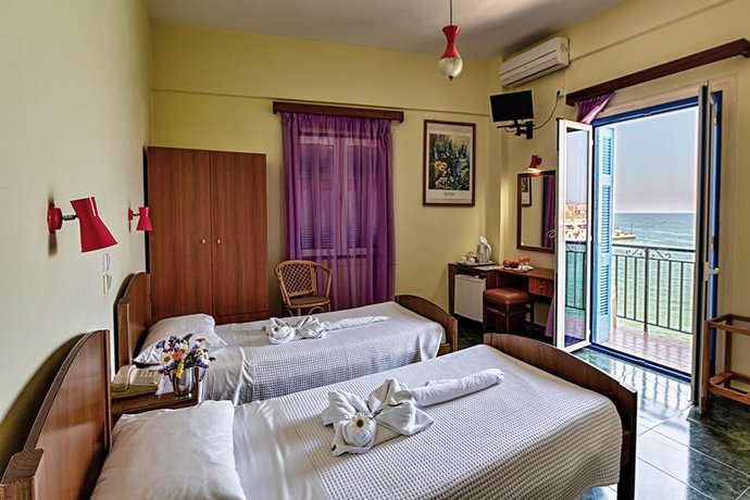 Imagen de la habitación del Hotel Lucia, Chania. Foto 5