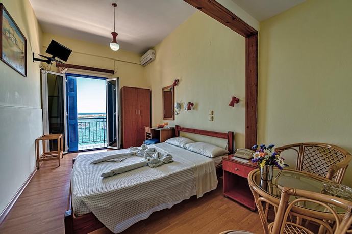 Imagen de la habitación del Hotel Lucia, Chania. Foto 6