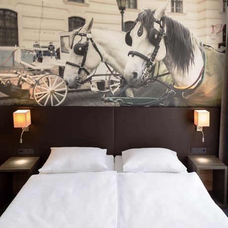 Imagen de la habitación del Hotel Lucia, Viena. Foto 15