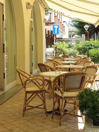 Imagen general del Hotel Luciana, Misano Adriatico. Foto 4