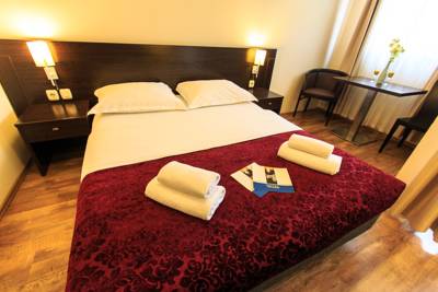 Imagen general del Hotel Lucic. Foto 3
