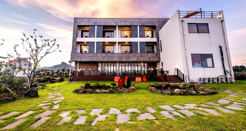 Imagen general del Hotel Lucid M. Foto 4