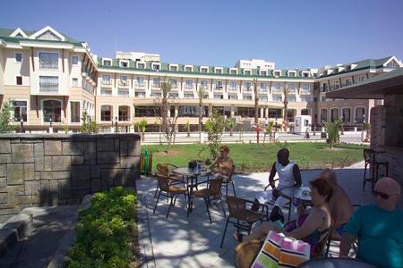 Imagen general del Hotel Lucida Beach. Foto 4