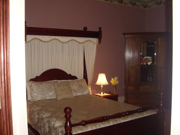 Imagen de la habitación del Hotel Lucinda B&B. Foto 13