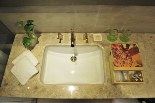 Imagen de la habitación del Hotel Luck Boutique. Foto 13