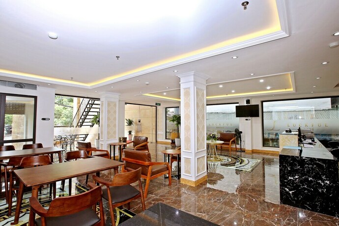 Imagen del bar/restaurante del Hotel Luckful. Foto 16