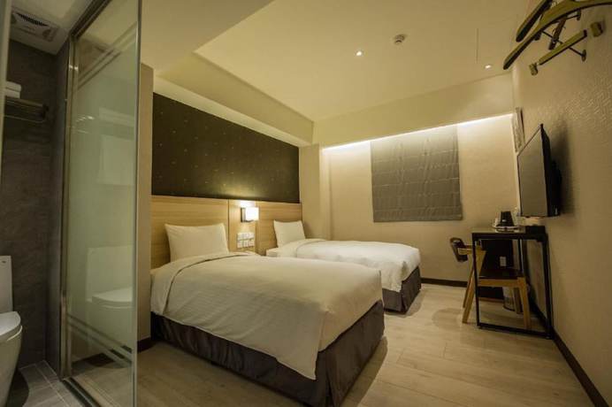 Imagen de la habitación del Hotel Lucky Apple. Foto 10