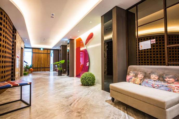 Imagen de los interiores del Hotel Lucky Apple. Foto 20