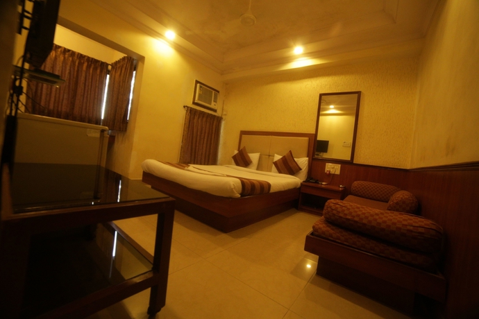Imagen de la habitación del Hotel Lucky Bandra. Foto 13