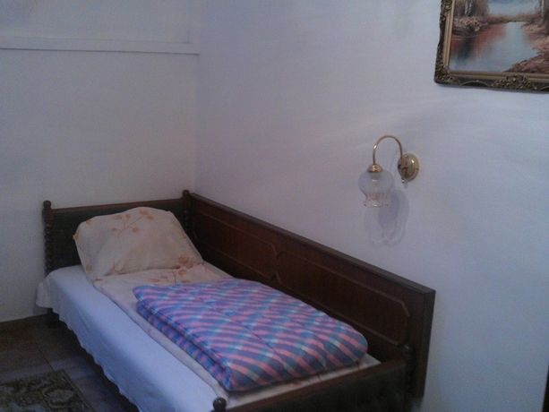 Imagen de la habitación del Hotel Lucky, Budapest. Foto 13
