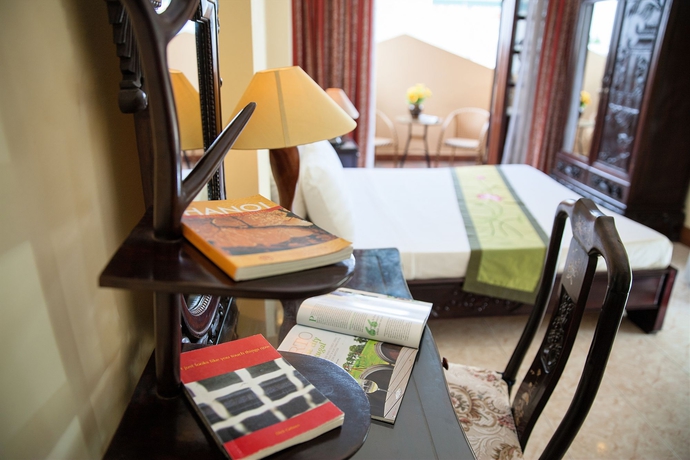 Imagen de la habitación del Hotel Lucky Central Hotel and Travel. Foto 2